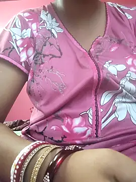 itz-priya online show from April 16, 11:00 am