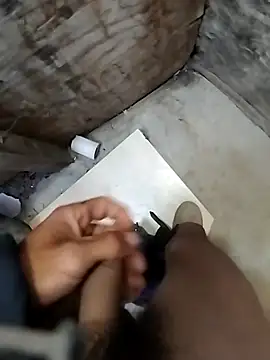 Snapshot of Baby272818 chatting on April 12, 2:22 pm Baby272818 online show from April 12, 2:22 pm