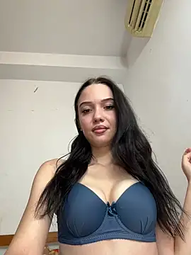 Snapshot of icedrosemarye chatting on July 18, 1:48 pm icedrosemarye online show from July 18, 1:48 pm