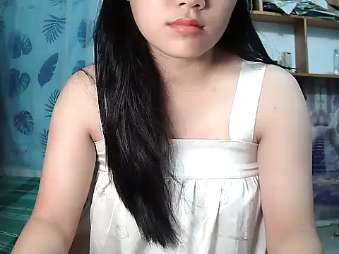 Snapshot of lusa_baby chatting on July 27, 9:33 pm lusa baby online show from July 27, 9:33 pm
