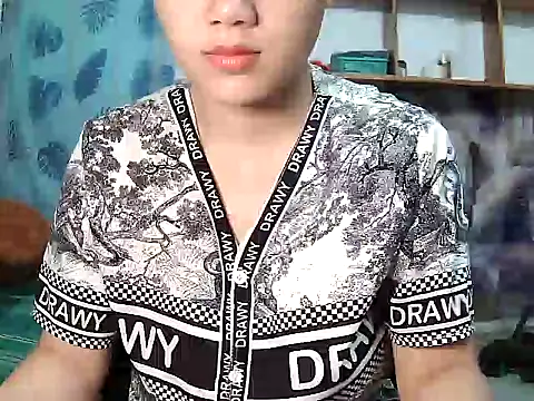 Snapshot of lusa_baby chatting on July 31, 11:59 pm lusa baby online show from July 31, 11:59 pm