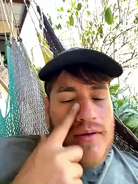 Snapshot of coquito5656 chatting on March 22, 5:27 pm coquito5656 online show from March 22, 5:27 pm