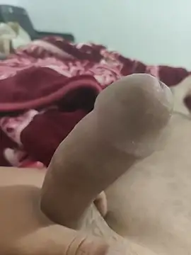 pussyeeater online show from May 7, 5:51 pm