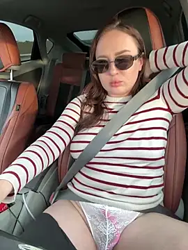 lexy night online show from May 1, 4:44 pm