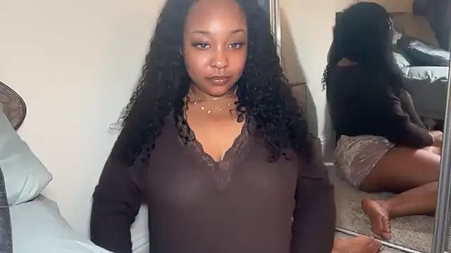 Yourmommysilk online show from March 23, 5:11 am