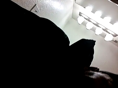 middickstroking online show from May 9, 5:34 am