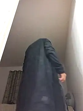 middickstroking online show from May 12, 4:53 am