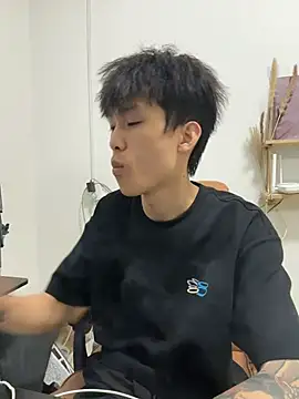 zzzzppp3 online show from June 24, 6:56 am
