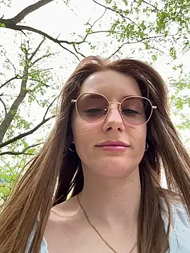 FReyja 44 online show from May 14, 9:16 am