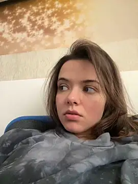 AForbiddenFlower online show from April 1, 9:43 am