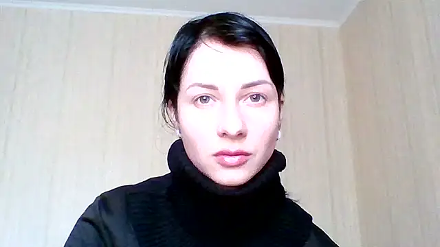Snapshot of _Mademoiselle_ chatting on March 27, 9:21 am Mademoiselle online show from March 27, 9:21 am