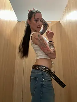 SaintSquirt online show from June 17, 10:39 am