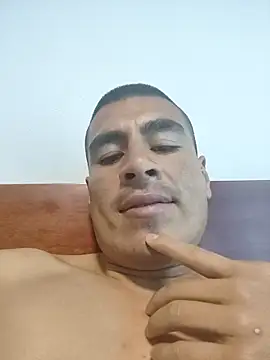 EdwiinR online show from March 23, 4:22 pm