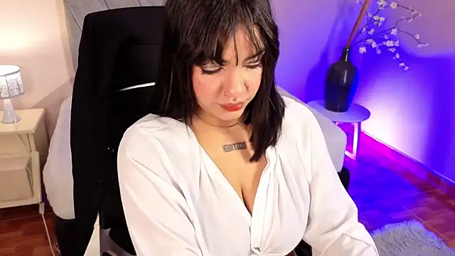 dania22  online show from April 27, 2:15 pm