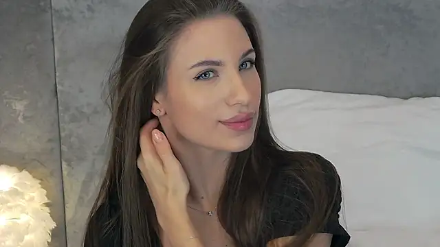 Lana Drake online show from May 12, 5:15 am