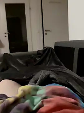 DickHe4d20 online show from March 26, 5:51 pm