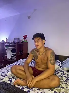 Maximiliano walker online show from March 28, 4:23 am