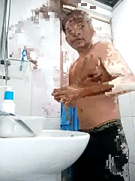 Snapshot of sexywolf10x chatting on March 24, 5:07 pm sexywolf10x online show from March 24, 5:07 pm