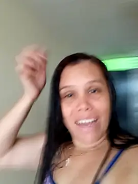alexandra-queen online show from April 27, 5:55 pm