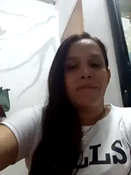 alexandra-queen online show from May 2, 10:04 pm