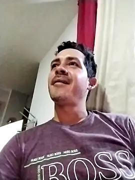 Gabriel leon33 online show from May 1, 5:56 am