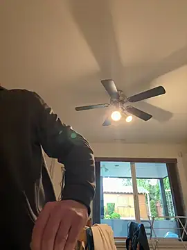 whitelioncody online show from June 7, 3:32 am