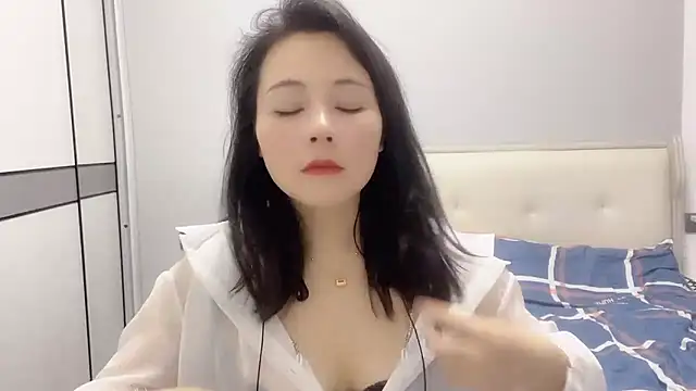 Snapshot of xinbao- chatting on April 14, 3:29 pm xinbao- online show from April 14, 3:29 pm