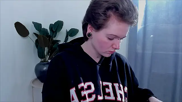 Jesika hotty online show from March 24, 1:16 pm