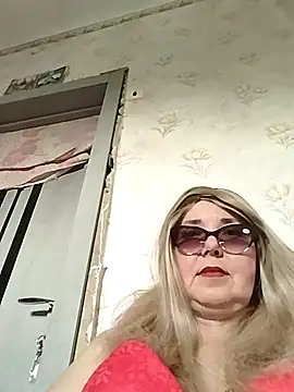 Snapshot of Vita72219 chatting on April 23, 12:29 pm Vita72219 online show from April 23, 12:29 pm