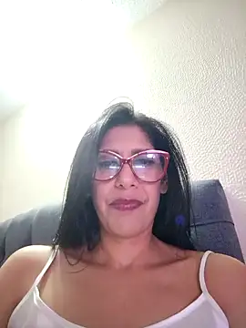 SamanthaRosse01  online show from April 23, 1:40 am