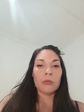 Snapshot of Sofi_xxx chatting on June 11, 9:02 pm Sofi xxx online show from June 11, 9:02 pm