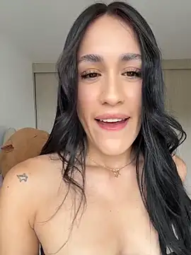 SerenaFox  online show from April 23, 6:54 pm