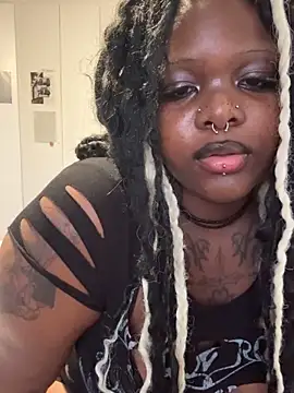 Nyla xox online show from June 15, 8:22 pm