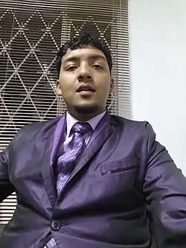 Snapshot of Itsdavidxxx chatting on April 14, 12:27 am Itsdavidxxx online show from April 14, 12:27 am