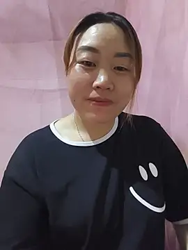 Snapshot of he-se-kin chatting on May 20, 12:11 pm he-se-kin online show from May 20, 12:11 pm