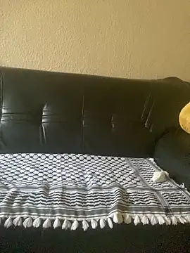 Ashwak trans online show from April 24, 3:03 pm