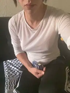 Ashwak trans online show from April 25, 4:26 pm