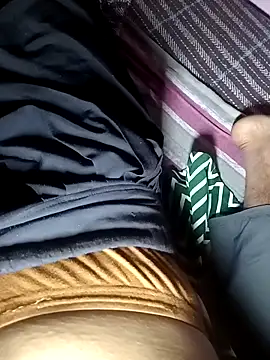 Snapshot of priyakymari chatting on March 25, 5:19 pm priyakymari online show from March 25, 5:19 pm