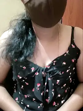 Latha lovely online show from April 24, 2:30 pm