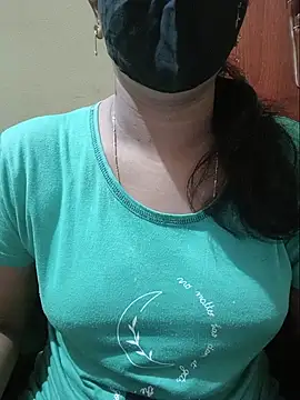 Latha lovely online show from May 20, 2:23 pm