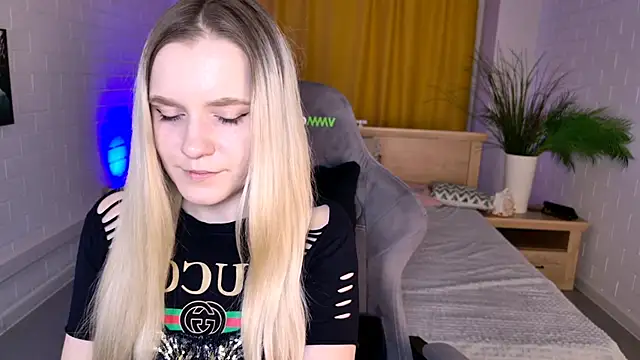 SherriButlers online show from April 24, 5:21 am