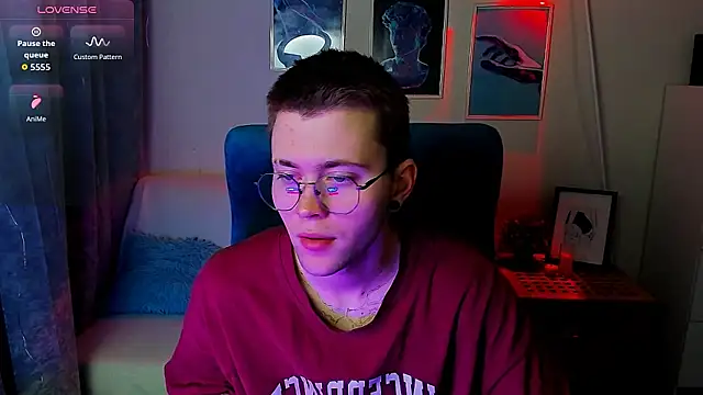 Thomas Norton online show from April 30, 8:37 pm