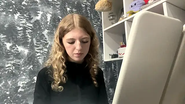 Snapshot of CorneliaConstantineau chatting on March 27, 12:05 pm CorneliaConstantineau online show from March 27, 12:05 pm