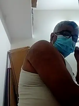 mature55 online show from April 25, 1:36 pm