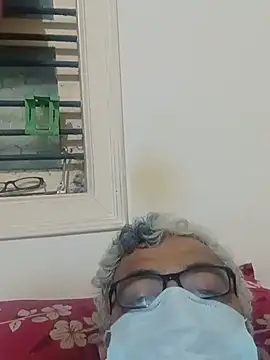 Snapshot of mature55 chatting on June 22, 4:37 pm mature55 online show from June 22, 4:37 pm