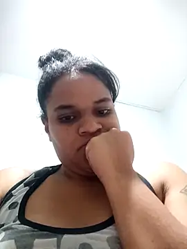 sexybronwgirl online show from April 1, 6:03 am