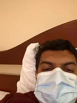 Notsodilf online show from May 21, 6:26 pm
