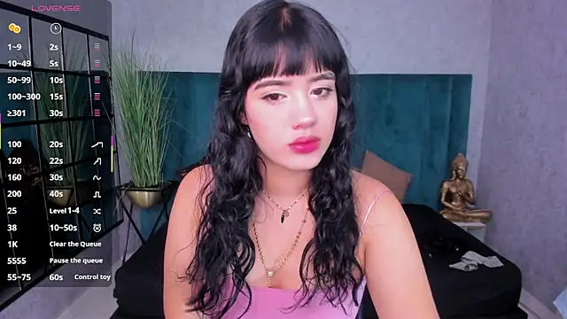 Snapshot of Antoniajblair chatting on April 21, 11:49 am Antoniajblair online show from April 21, 11:49 am