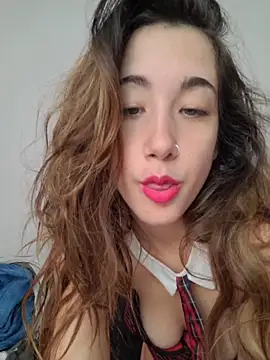 AlissonDavenport online show from April 26, 5:43 pm