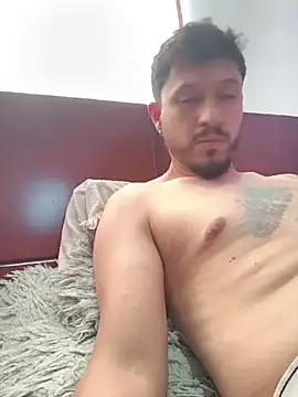 Bruce Wayne188 online show from May 11, 1:06 pm
